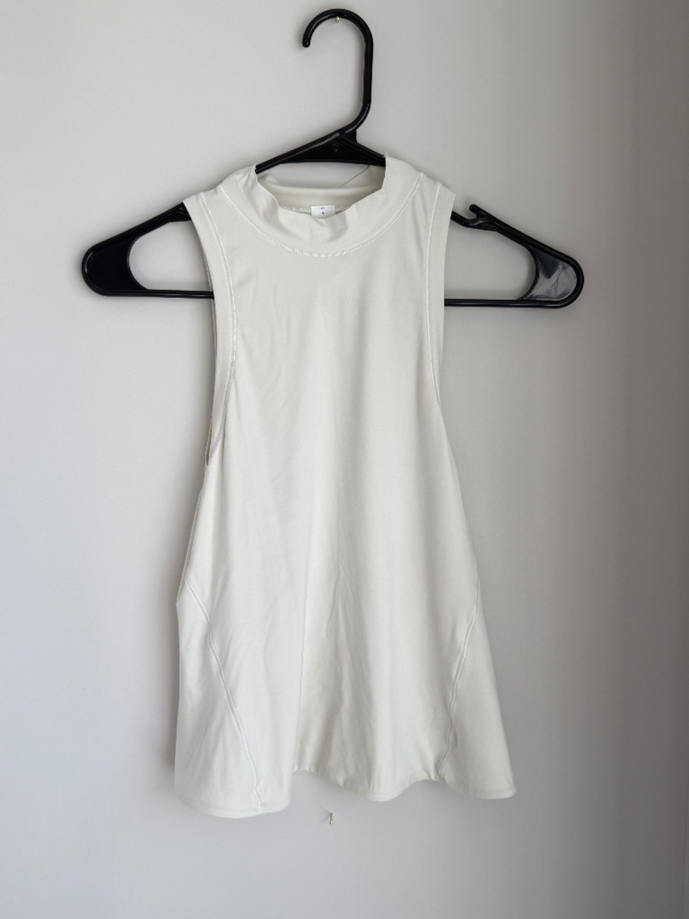 Lululemon Nulu Mock-Neck Tank in bone, Size Small